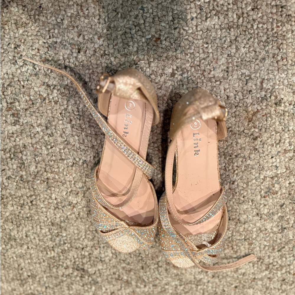 L Forever Link Gold Heels Elegant Design